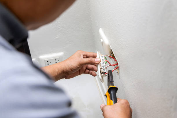 Best Emergency Electrical Repair  in Port Orchard, WA